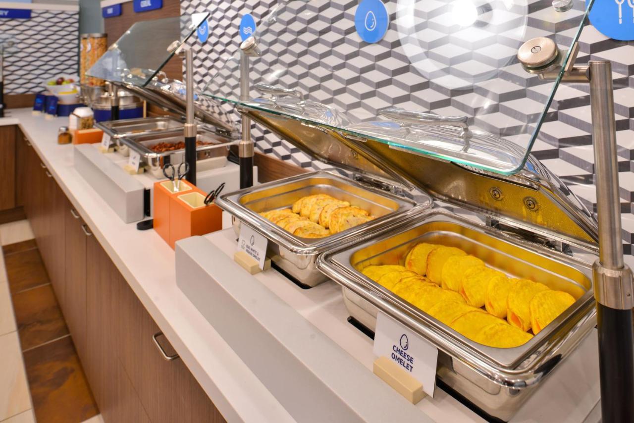 Holiday Inn Express Hotel & Suites Dayton-Centerville By Ihg Exteriör bild