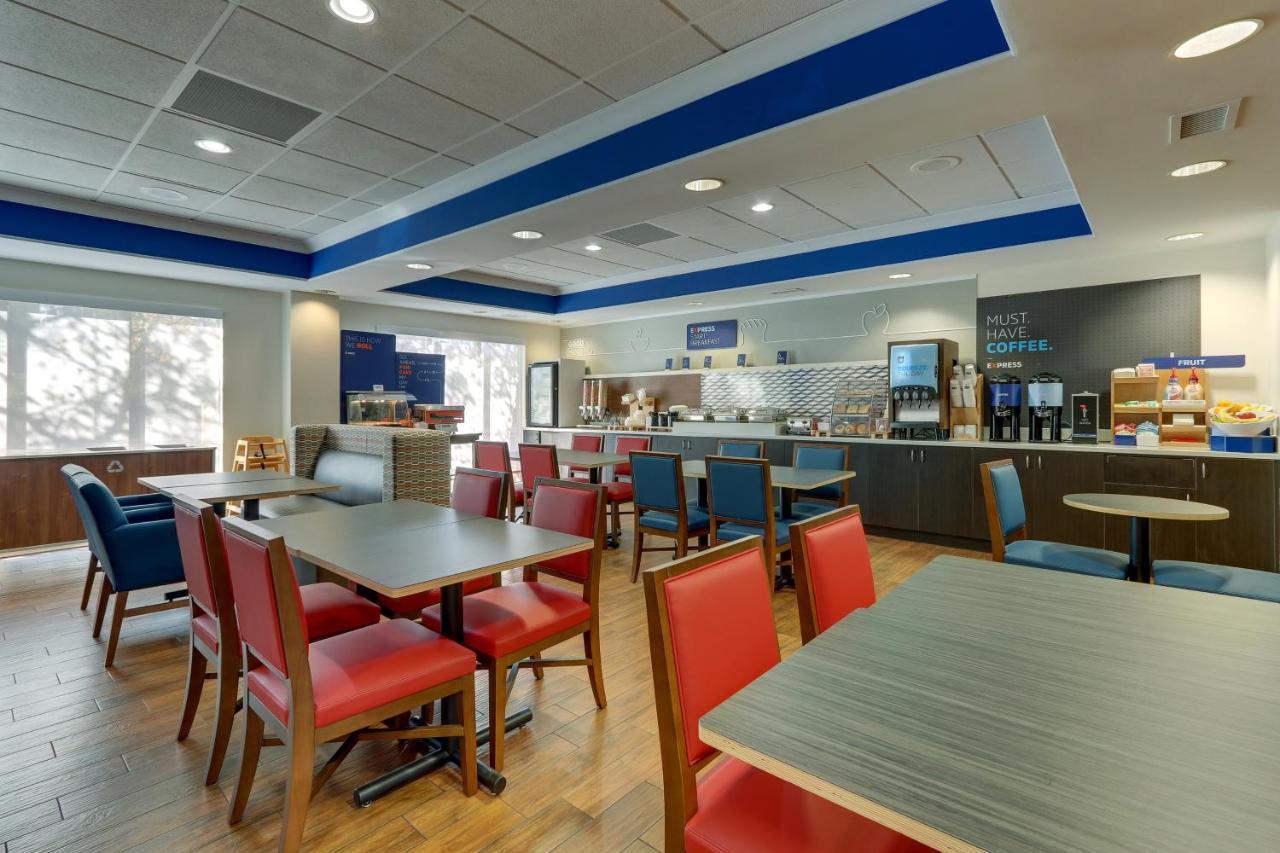 Holiday Inn Express Hotel & Suites Dayton-Centerville By Ihg Exteriör bild