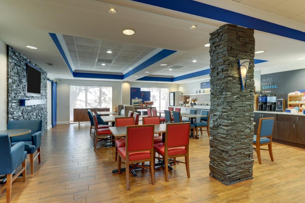 Holiday Inn Express Hotel & Suites Dayton-Centerville By Ihg Exteriör bild